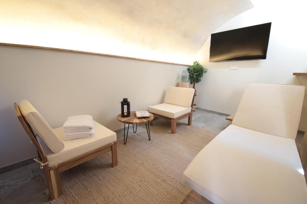 Gite De Charme Haut De Gamme Avec Jacuzzi Et Sauna Privatifs Donzere Экстерьер фото
